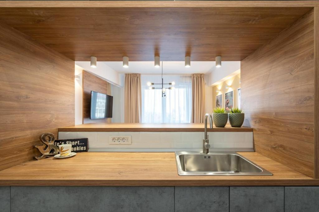 Piata Romana, Two Bedrooms Apartment Bukarest Kültér fotó